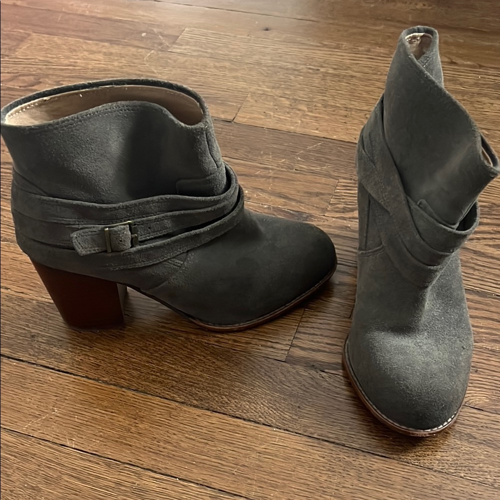 Stylish Gray Ankle Boots